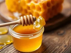 Srebrna vs. złota biżuteria – jak wybrać odpowiednią do kolorystyki stroju?